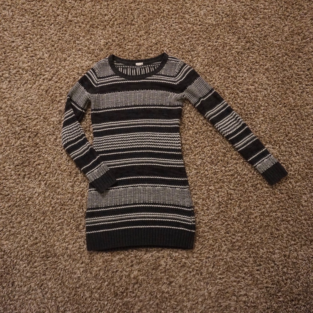 Garage Sweater Dress (Size Medium)